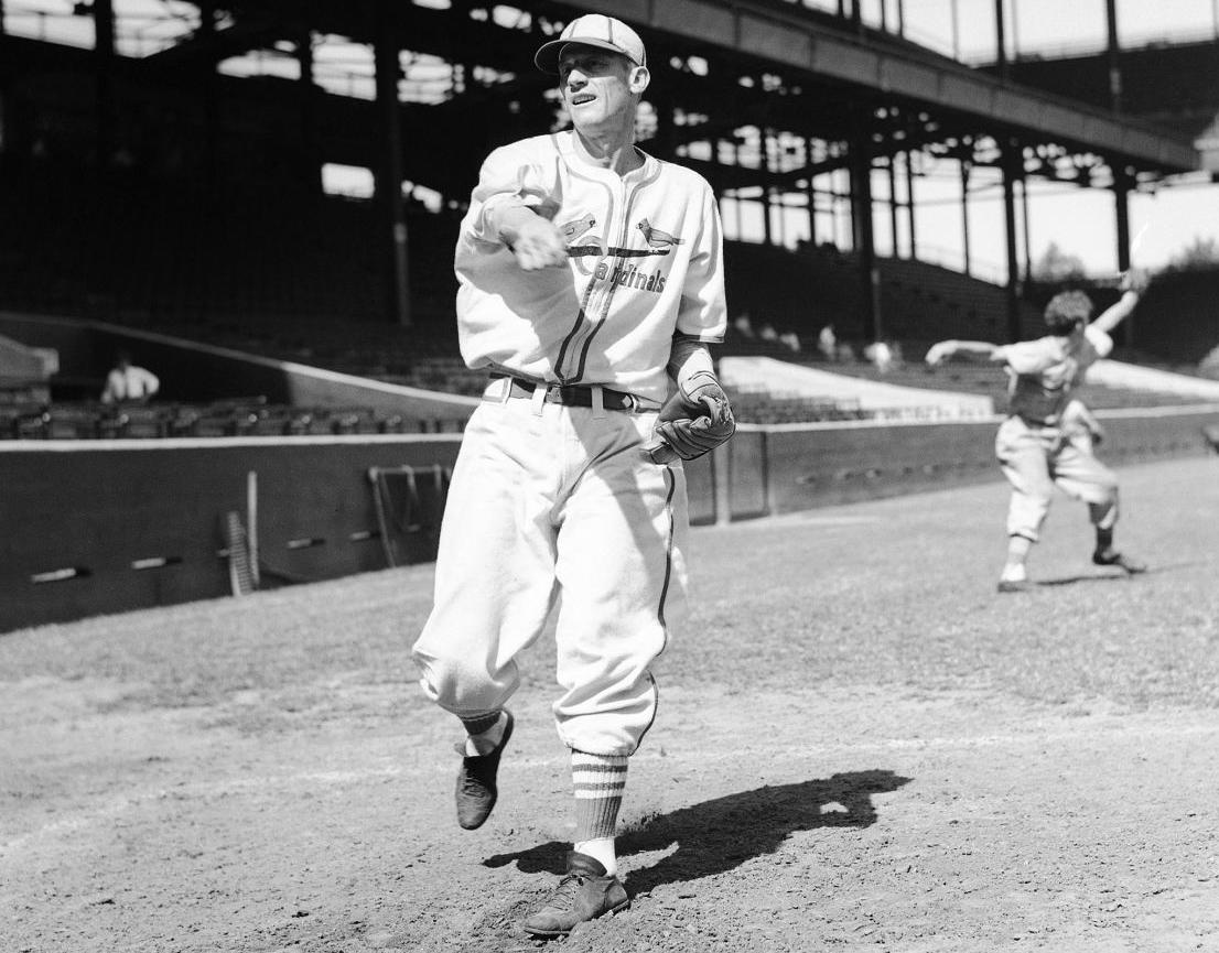 Cardinals Warneke 1942